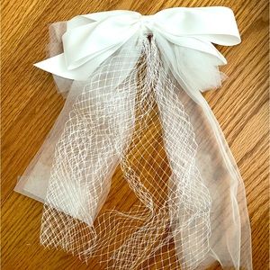 Bridal Hair Bow- never used!